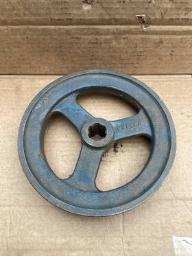 907 86529728 New Holland / Ford 6 Foot Flail Mower V Belt Pulley Model 22 I24