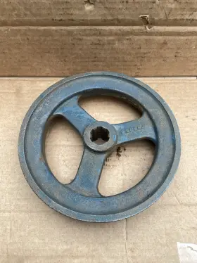 86529728 907 New Holland / Ford 6 Foot Flail Mower V Belt Pulley Model 22 I24