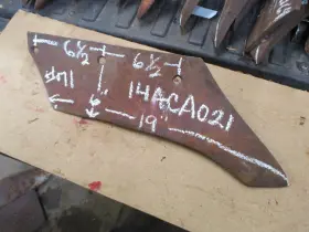 14aca021 Ac Allis Chalmers Plow Point/share Looks To Be New Old Stock #71