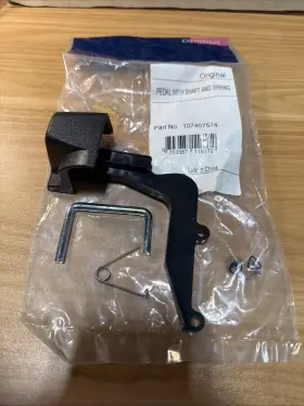107407574 Aftermarket Pedal With Shaft And Spring Manufacturer Part Number