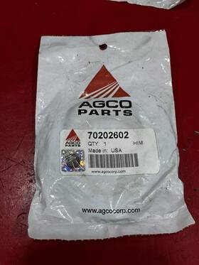 Agco 70202602 Allis Chalmers Pinion Shaft Seal Rc Wc Wf