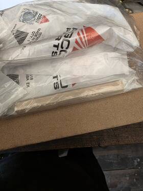 Agco 72516518 Seal Retainer Slide 2 Pack