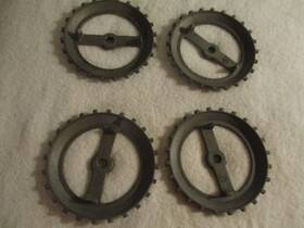 Allis-chalmers 345434 Allis-chambers Set Of 4 Seed Plates New Old Stock Pn#