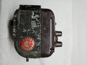 Mjc4c-8 American Bosch 1943 Magneto. Untested. Turns Freely