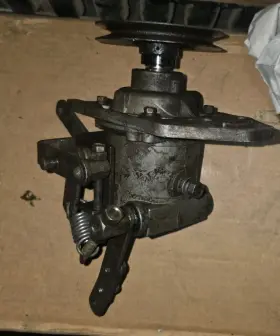 6632521 Bobcat Belt Driven Governor For 642 742 4g32 Mitsubishi Core Parts