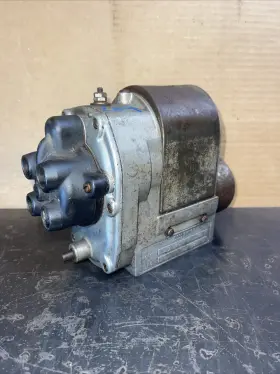 0211 C&d Antique Edison Splitdorf Type Cd Magneto 4 Cylinder Tractor Parts 0211 C&d Antique Edison Splitdorf Type Cd Magneto 4 Cylinder Tractor Parts