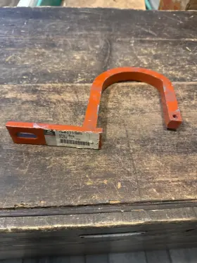 700111905 Case Nos Oem New Holland Cnhi 8825 Part # Hinge 700111905 Case Nos Oem New Holland Cnhi 8825 Part # Hinge