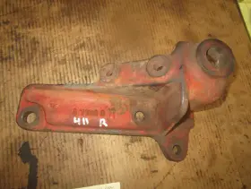 A7162c Case 1957 411 400 401 Used Right Hand Lift Arm Bracket Antique Tractor A7162c Case 1957 411 400 401 Used Right Hand Lift Arm Bracket Antique Tractor