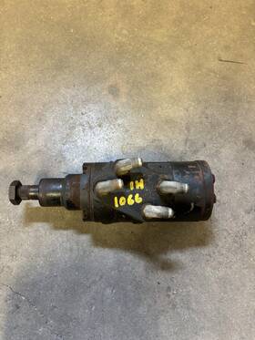 Case Ih 70114c94 Steering Motor 70111c94 For International Harvester 766 966 1066 1466 1566