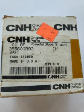 355600r93 Cnh Ih International Shifter Fork 1st And Rev For Cub Lo Boy