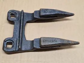 87702974 Cnh Germany 3g633 Sickle Guard