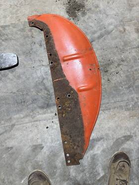 Cr 7055 Allis Chalmers B C R.h Fender Tag #7055