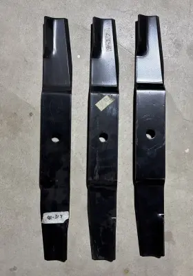 91-317 Cushman 827615 3 Mower Blades For 886832 Oregon 91-317 Cushman 827615 3 Mower Blades For 886832 Oregon