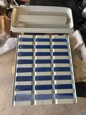 C9nn8a163ag D1nn8151a 1968-1975 Ford Tractor 2000 3000 3500 4000 5200 7200 Upper And Lower Grills C9nn8a163ag D1nn8151a 1968-1975 Ford Tractor 2000 3000 3500 4000 5200 7200 Upper And Lower Grills
