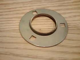 47msc2 Fafnir Flangette Bearing Flange Mount 3 Bolt Pattern F347 47msc2 Fafnir Flangette Bearing Flange Mount 3 Bolt Pattern F347