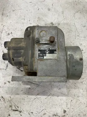 Fm-j4a11 Fairbanks Morse Engine Type Fm-x4a9 4 Cylinder Base Mount Magneto