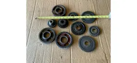 251256r1 Farmall 10 Assorted Gears For Art Work