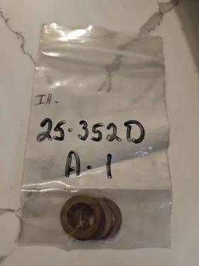 25352d Farmall International Harvester Cub Oil Canister Seal Washer 154 185 184