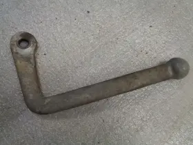 35ou Farmall 350 Utility. Hydraulic Valve Handle