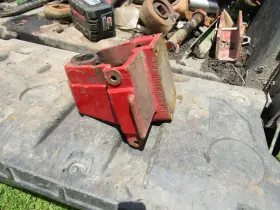 361551r1 Farmall 400 Tractor Steering Shaft Support Bracket