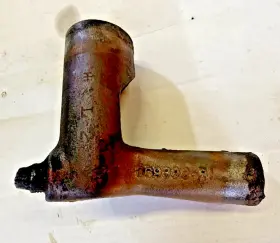 369396r1 Farmall Bottom Radiator Hose Elbow Tractors 140 240 404 424 444