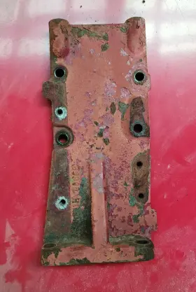 369904r1 Farmall Ih 460 560 Hydra-touch Rh Valve Support Column