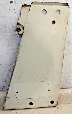 Farmall 378667r11 International 706 Rh Radiator Side Panel Right