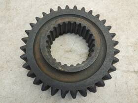 Farmall 390258r1 International 806 1256 Speed Trans 2nd Driving Gear 32 Teeth Ih