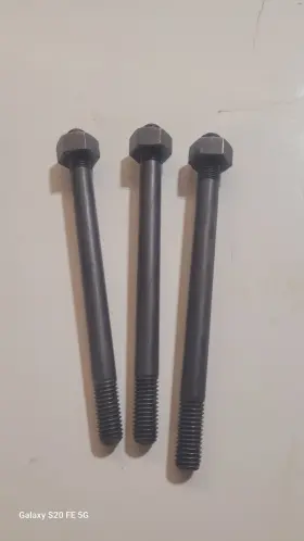 49023da Farmall M Head Stud # Ith Nf Nut On Them