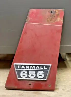 2753965r1 Farmall 538346r1 Radiator Side Panel Rh With 656 Emblem 538346r1&2753965r1