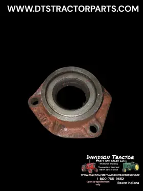8058db Farmall Ih International Bearing Retainer 8058db Farmall Ih International Bearing Retainer