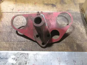 9098-da Farmall/ihc Sm Mv Center Steering Support With Gauge Bracket Used Original