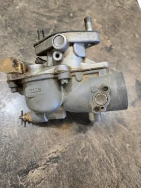 13879-a Ford Zenith Upgrade Pn Oem Tractor Carburetor B2nn-a