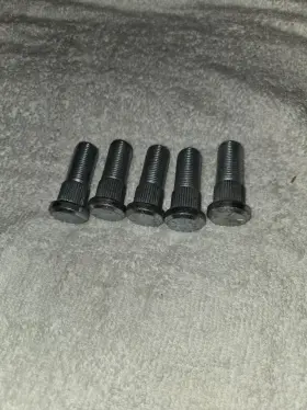 312696 Ford Nos Tractor Wheel Lugs