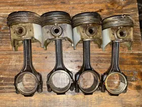 800-850-801-841-861 Ford Tractor 800-801-841-861 Engine Connect Rods With Pistons 4