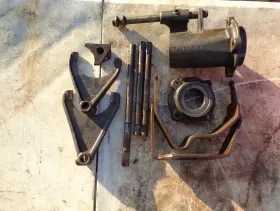 641-841 Ford 841-641 Tractor Transmission Forks And Rails 1958-1962