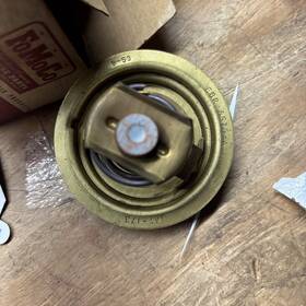 Ford 8575-a Tractor Truck Car Thermostat Ebr-