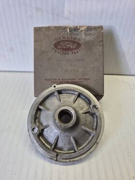 Ford 8n-11130 Starter Drive End Plate 8n Tractor Original Part And Box Nos