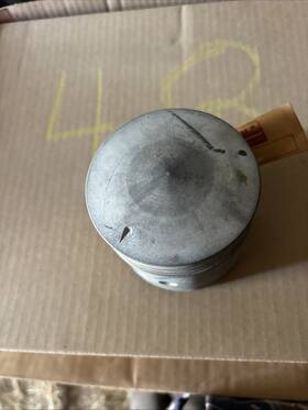 Ford 8n-6108 Piston
