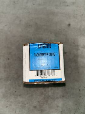 Ford 8x102991d Tractor Tachometer Drive Gear Assembly Nos Tach