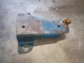 C5nn10678b Ford New Holland Tray Support Bracket Part #