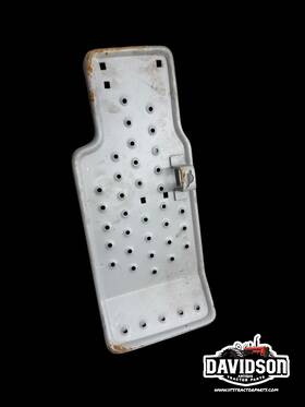 Ford D4nn18472b New Step Plate 2100 2600 3400 4000 Rh Lh Pair