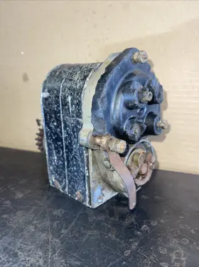 Eu4-2 Ford Antique Splitdorf Model Special Magneto Parts Automobile Truck
