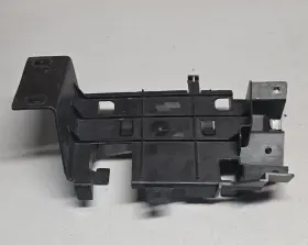15765589 Gm 99-06 Silverado Sierra Bcm Mounting Bracket Lower Brace Mount Trim Cover