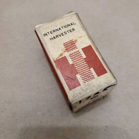 Ih 37152db Vintage International Harvester Valve Nozzle Nos Tractor Diesel