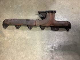 Ih 675779c3 International 1486 Tractor Exhaust Manifold 672275c3 And