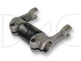 International Harvester 380110r1 1976 Ih 1086 Tractor Clutch Release Fork