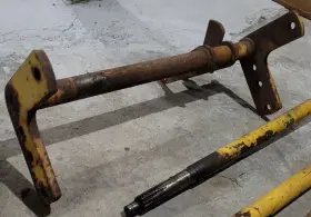 404904-r2 International Harvester Ih Cub Lo-boy 154 185 Rockshaft Lift Arm Lower 404904r2