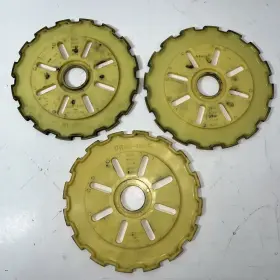 C697-16 International Harvester 3 Plastic Lustran Corn Seed Plate C697 16 Cell