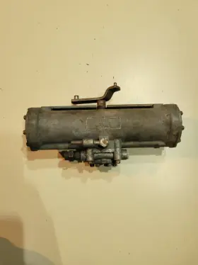 Pf-1501-23 International Harvester Ih Air Powered Wiper Motor Fsc 20-1 110 Pf-1501-23 International Harvester Ih Air Powered Wiper Motor Fsc 20-1 110